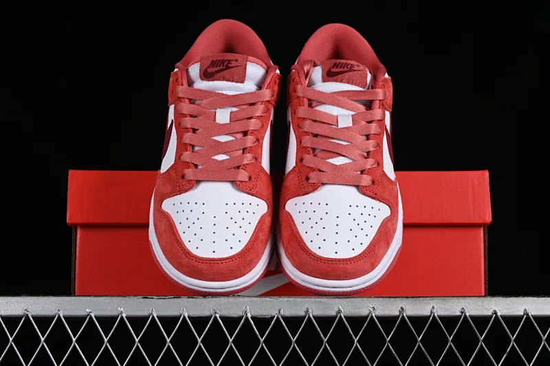 All categories Nk SB Dunk series Nk SB Dunk Low low-top sneakers Nk SB Dunk Low Retro "Valentine's Day 2024" White Rose Red Valentine's Day SB low-top casual sports skateboard shoes FQ7056-100
